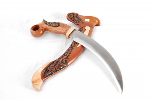 Karambit kuku mahan.jpg