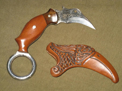 Karambit Burung.png