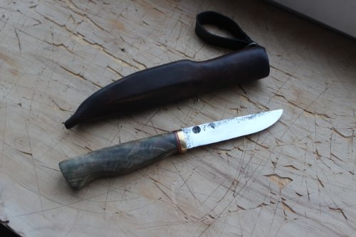Нож финского типа. Клинок 130мм, рукоять - стабилизированный сувель, ножны -  кожа. 3400р.